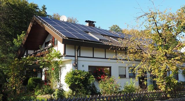 How Big And Expensive Is A 12 KW Solar System Understand Solar