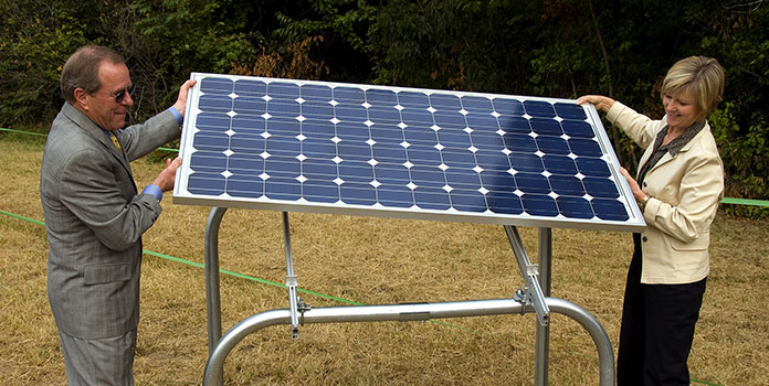 plug in solar panels